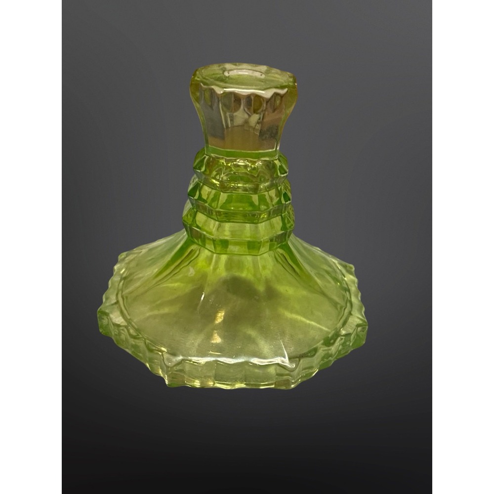 Vintage‎ Uranium Glass Candlestick Holder Green Vaseline Art Deco Glow Glassware